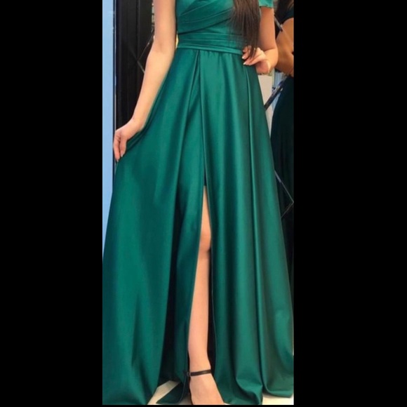 Dress - Picture 2 of 2